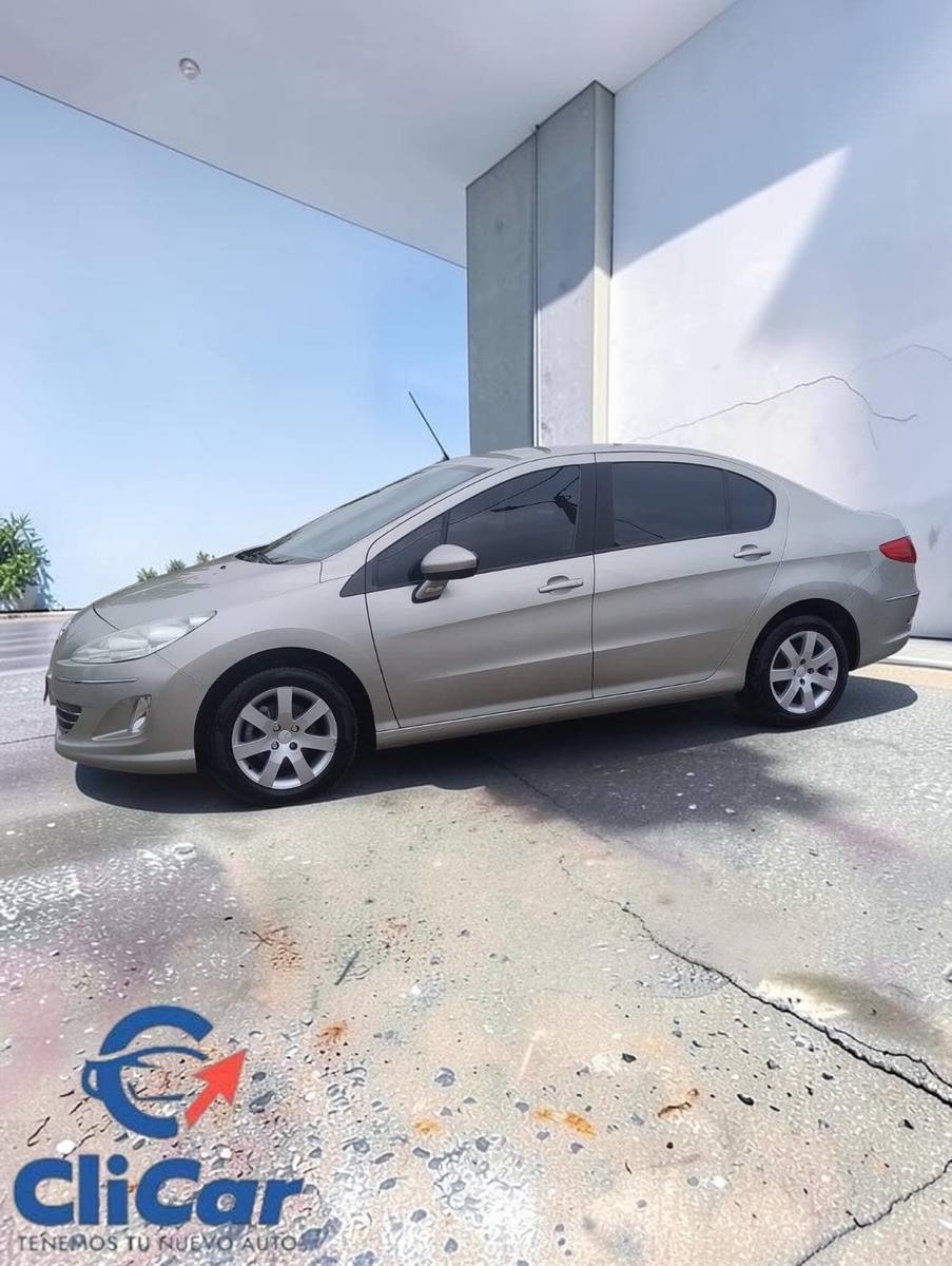 Peugeot 408 - Allure 2.0 Sedan